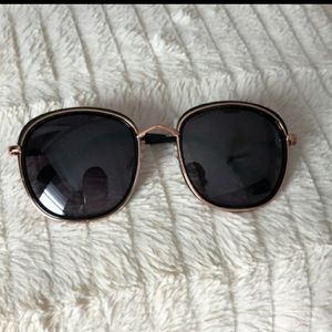 Tahari Sunglasses